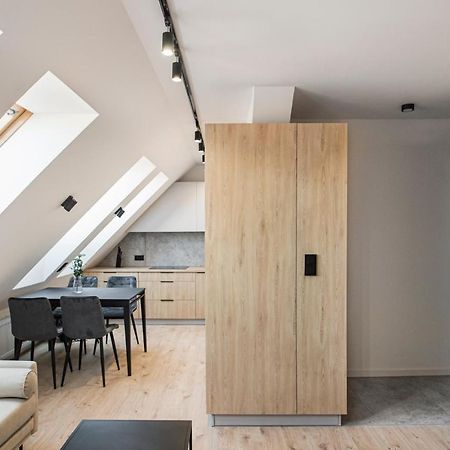 As-Home Dwupoziomowy Apartament Przy Dworcu Pkp Parking Free 브로츠와프 외부 사진